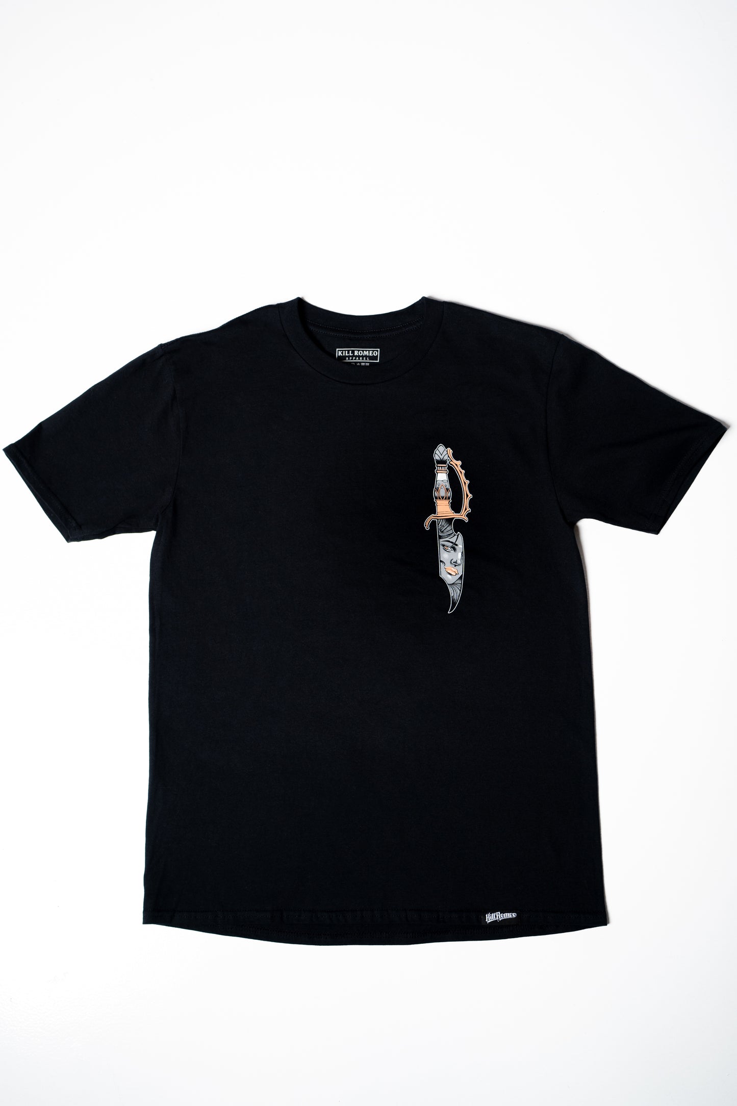 Black T-Shirt "Juliet"